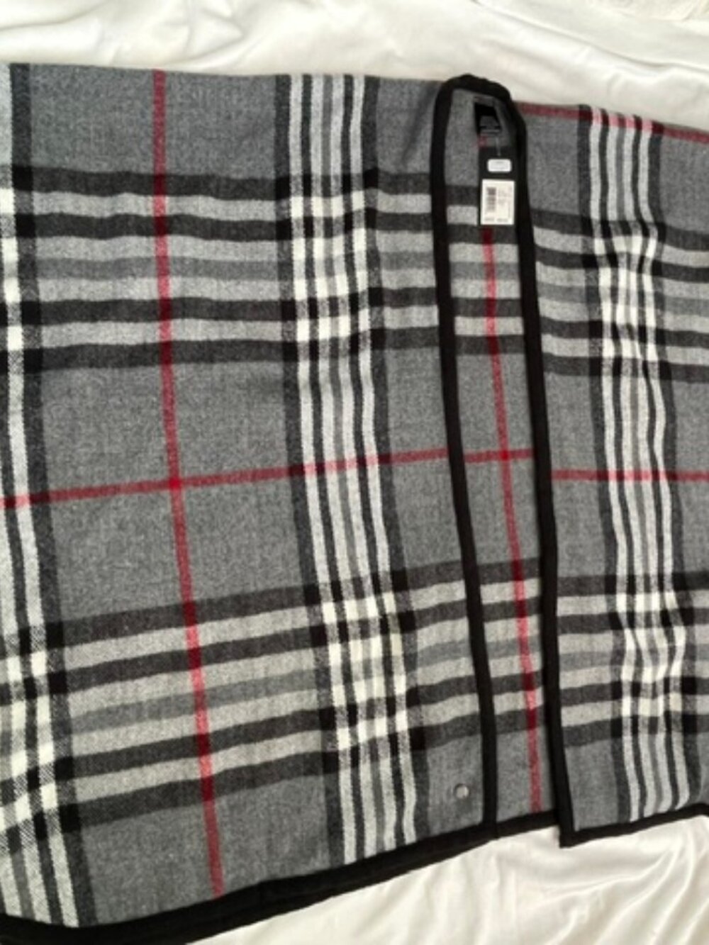 Fraas Women's Plaid Open Poncho Wrap, Gray - Picture 2 of 7